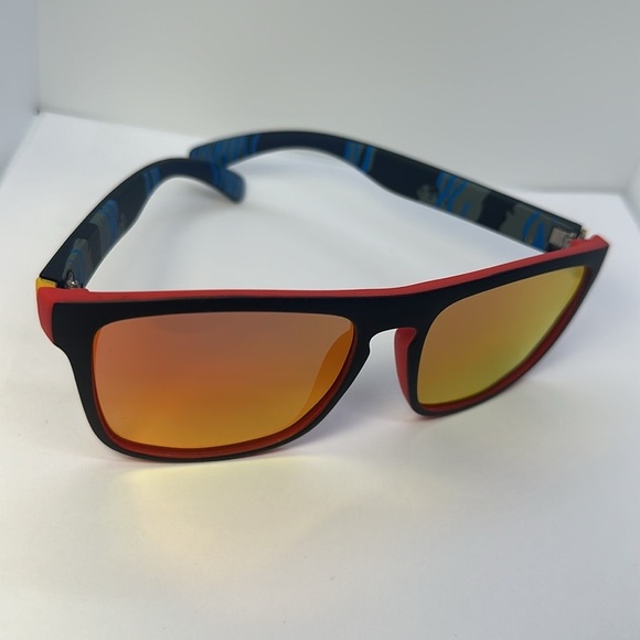 🔥NEW Polarized UV protection Sunglasses-Black & Red SportyStyle-unisex polarized - Picture 10 of 16
